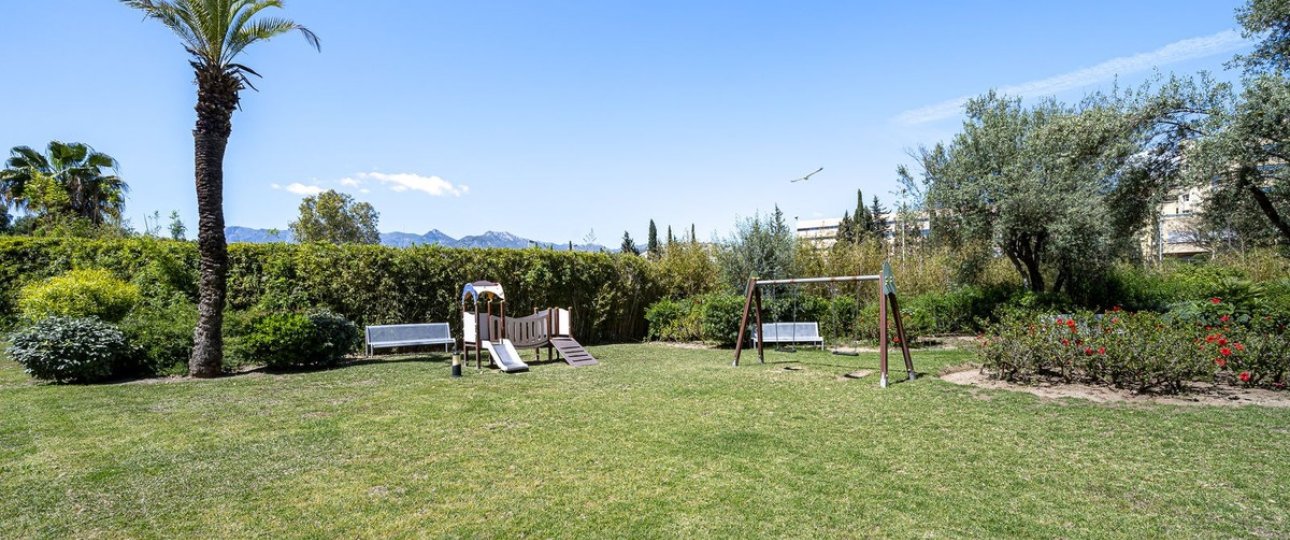 Resale - apartment - Marbella - Bahía de Marbella