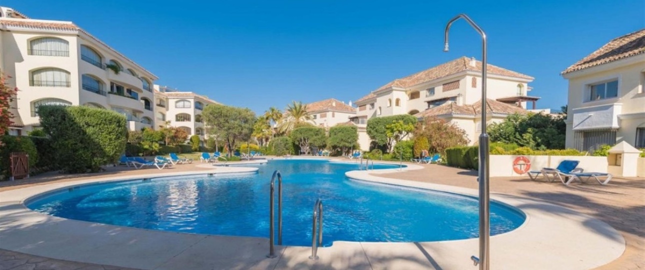 Resale - apartment - Marbella - Bahía de Marbella