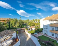 Resale - apartment - Marbella - Bahía de Marbella
