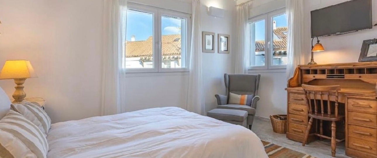 Resale - apartment - Marbella - Bahía de Marbella