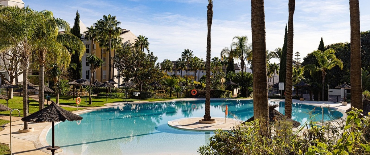 Resale - apartment - Marbella - Bahía de Marbella