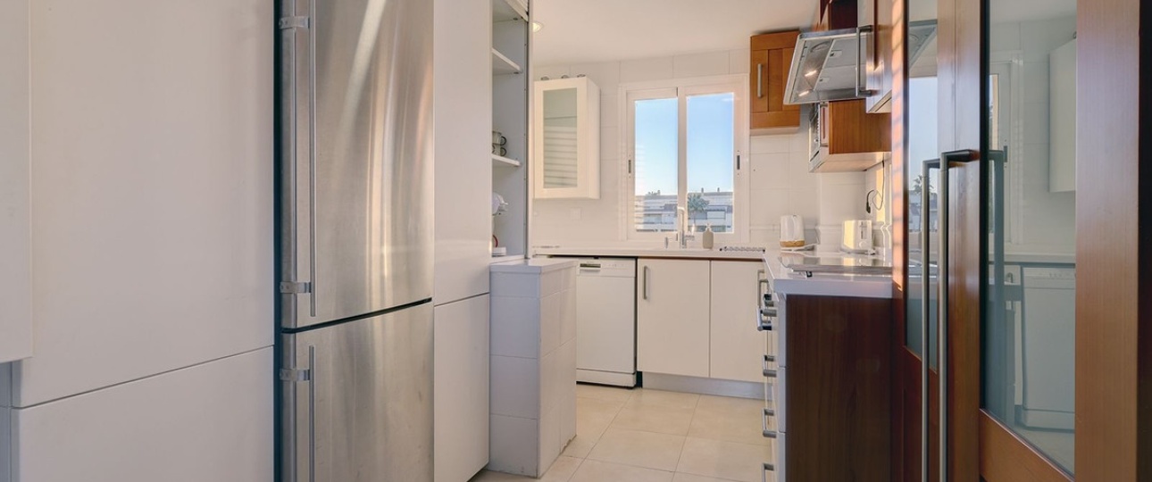 Resale - apartment - Marbella - Bahía de Marbella