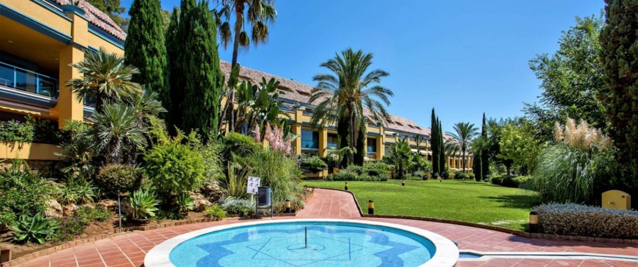 Resale - apartment - Marbella - Bahía de Marbella