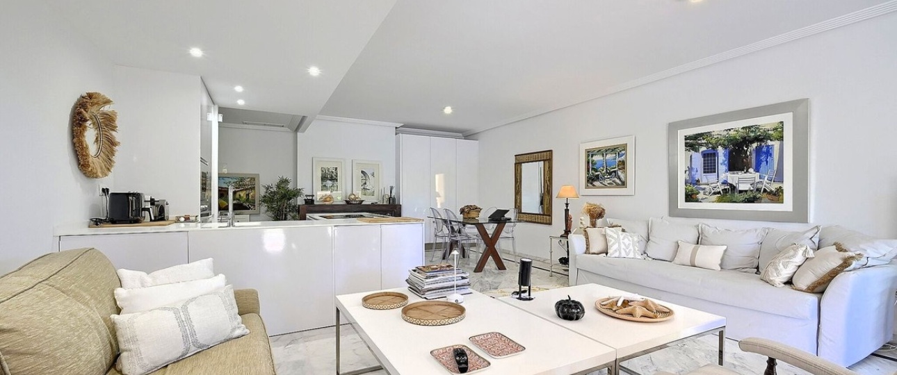 Resale - apartment - Marbella - Bahía de Marbella