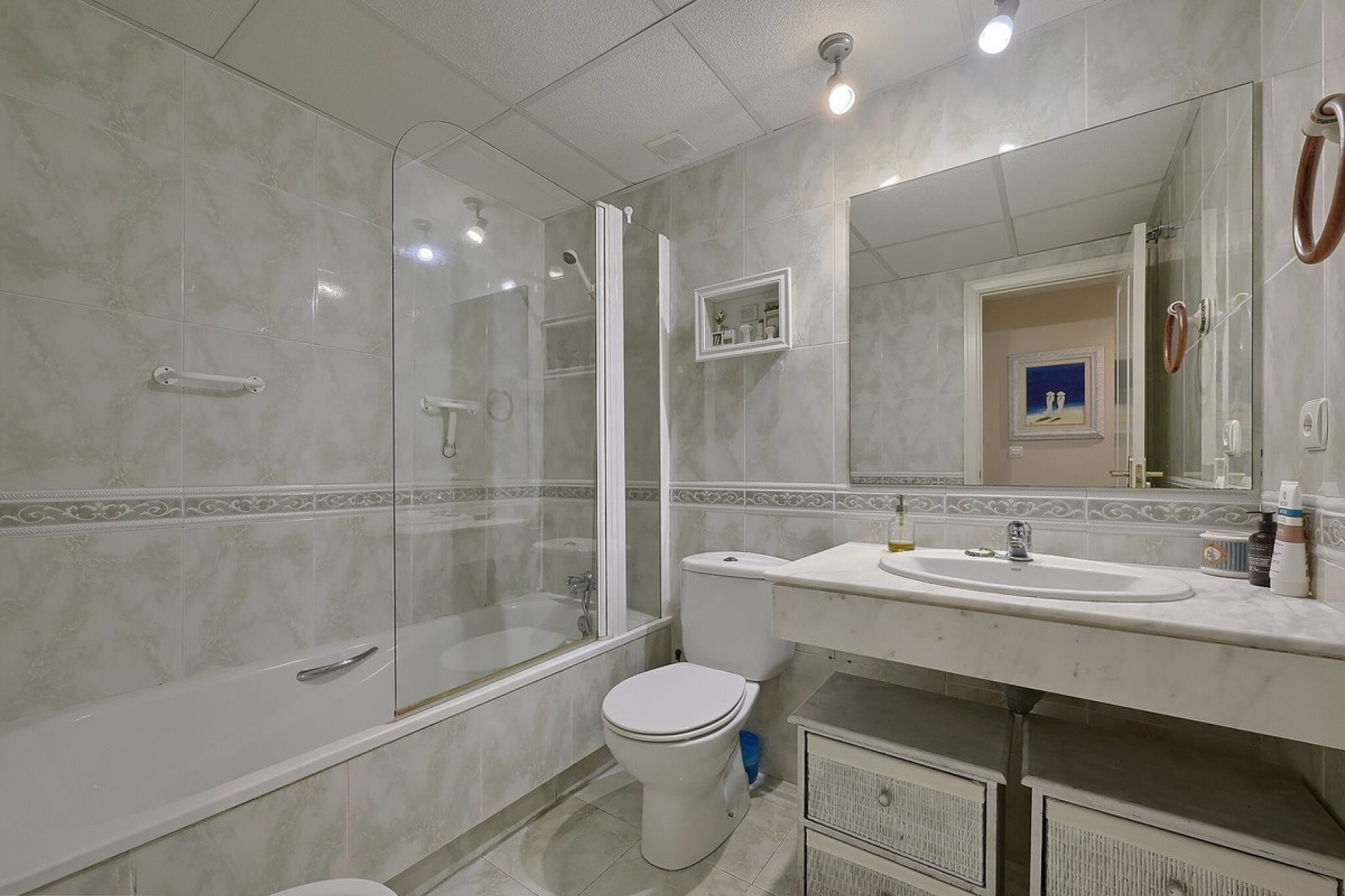 Resale - apartment - Marbella - Bahía de Marbella