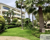 Resale - apartment - Marbella - Bahía de Marbella
