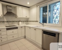 Resale - apartment - Marbella - Bahía de Marbella