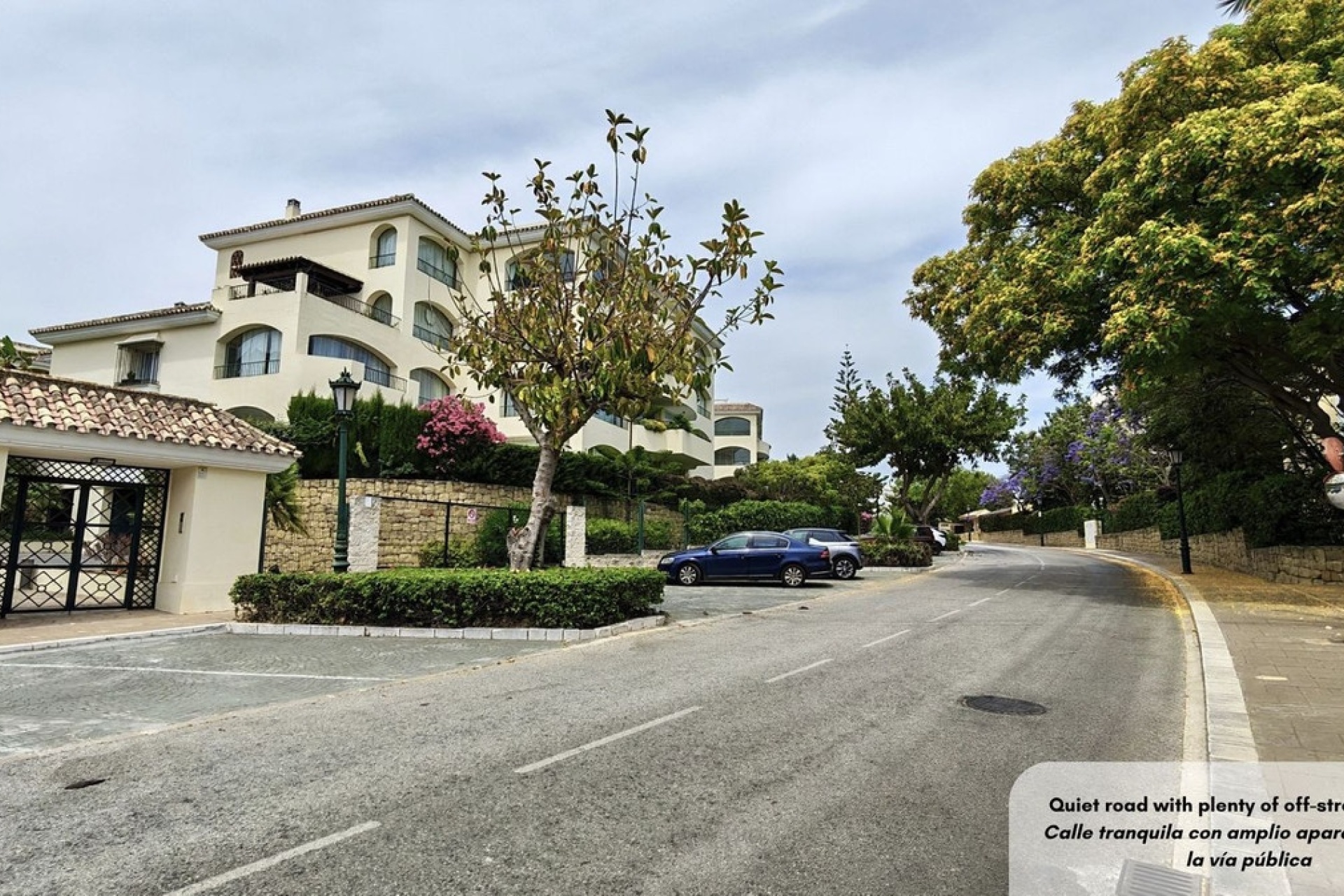 Resale - apartment - Marbella - Bahía de Marbella