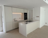 Resale - apartment - Marbella - Bahía de Marbella