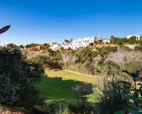 Resale - apartment - Marbella - Cabopino