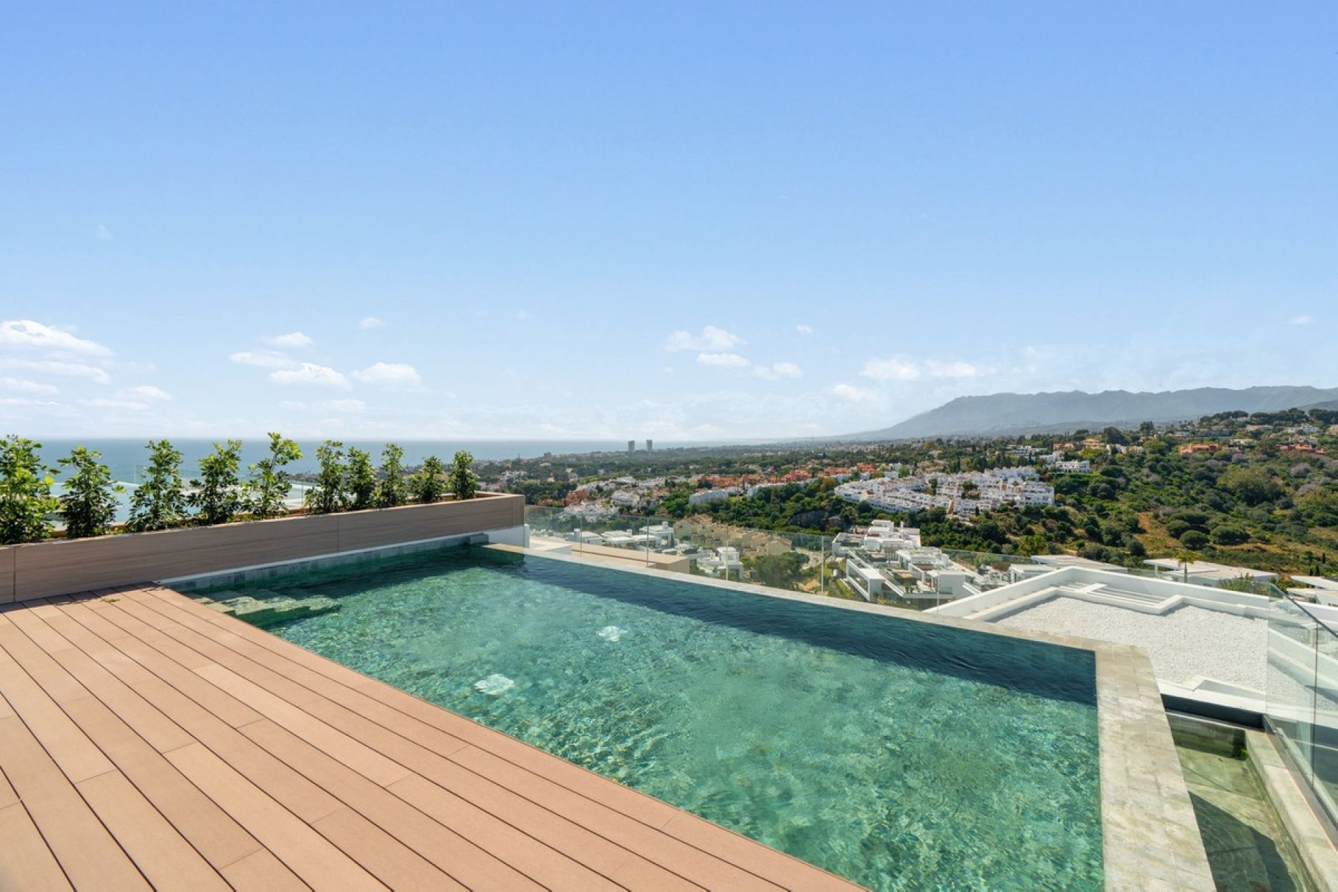 Resale - apartment - Marbella - Cabopino