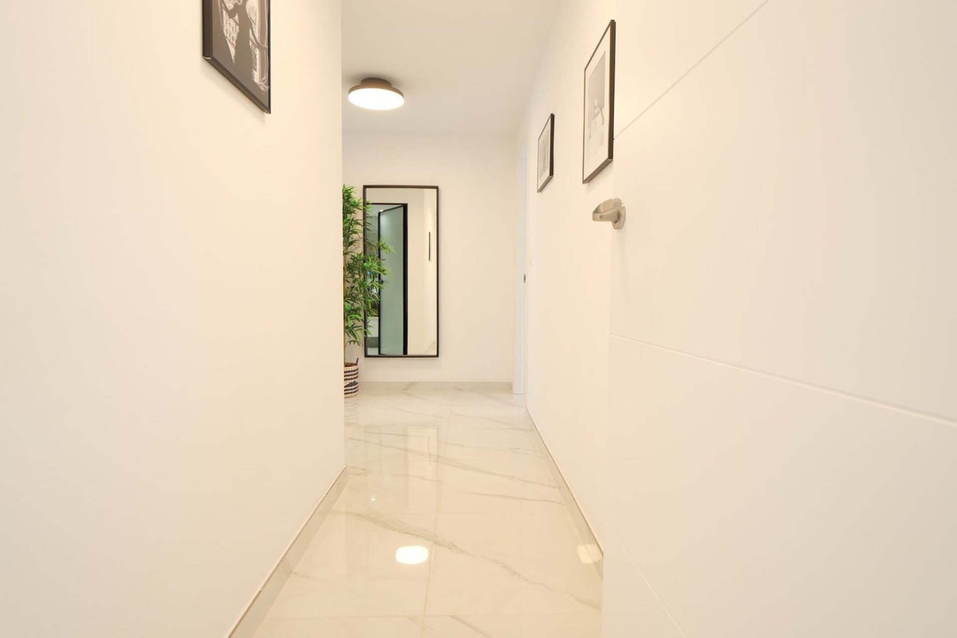 Resale - apartment - Marbella - Cabopino