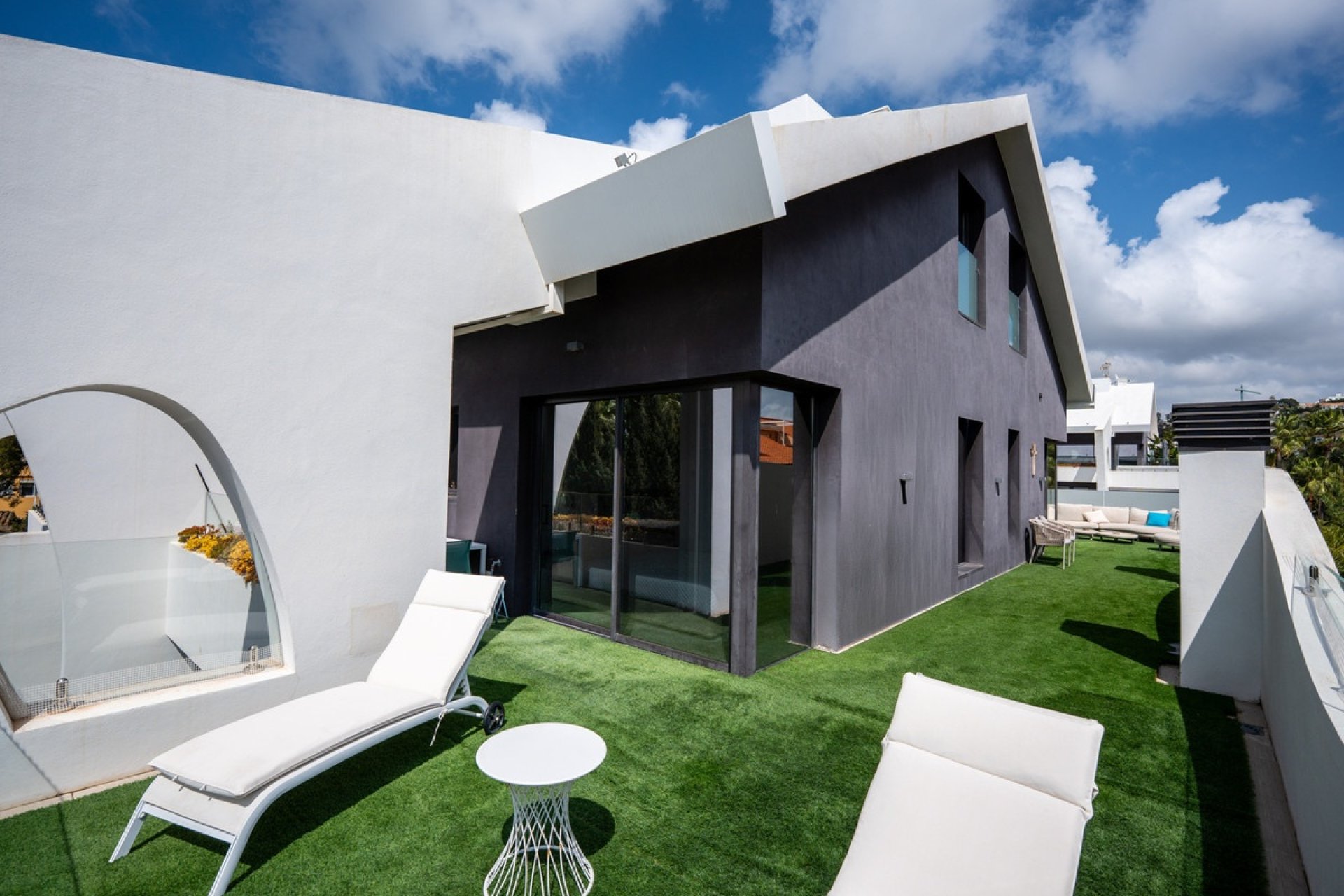 Resale - apartment - Marbella - Cabopino