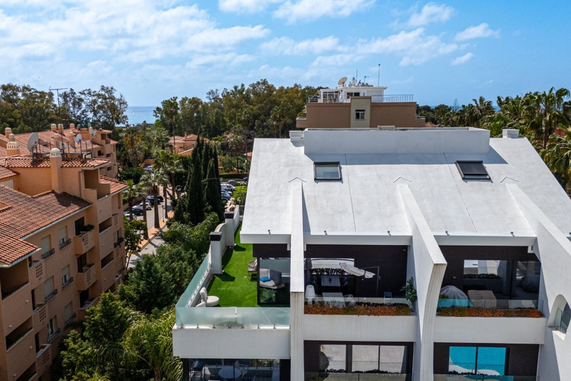 Resale - apartment - Marbella - Cabopino