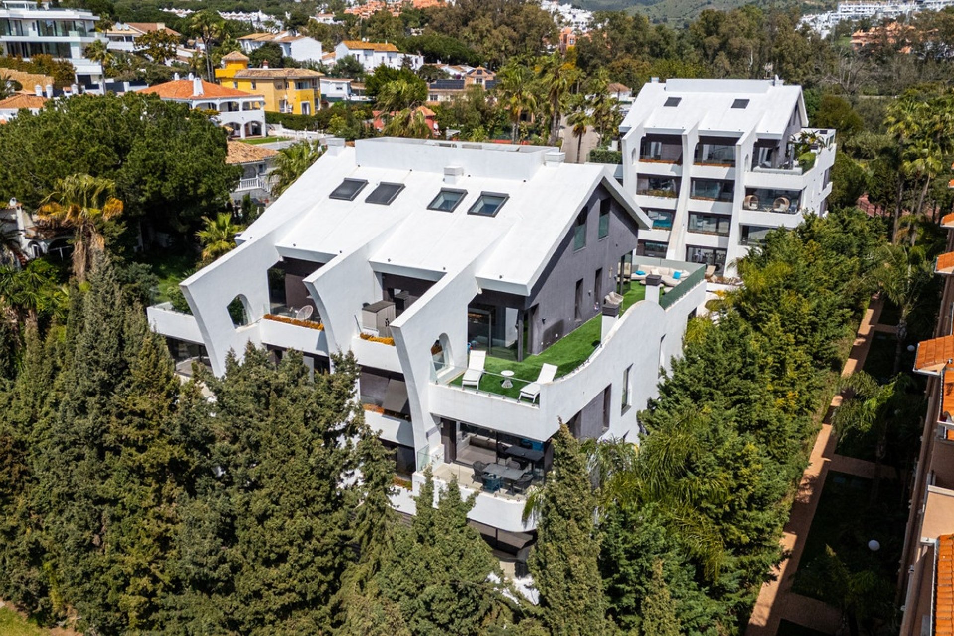 Resale - apartment - Marbella - Cabopino