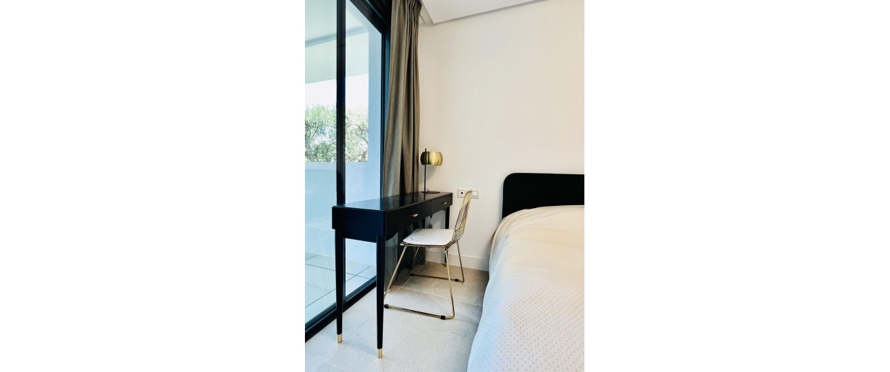 Resale - apartment - Marbella - Cabopino
