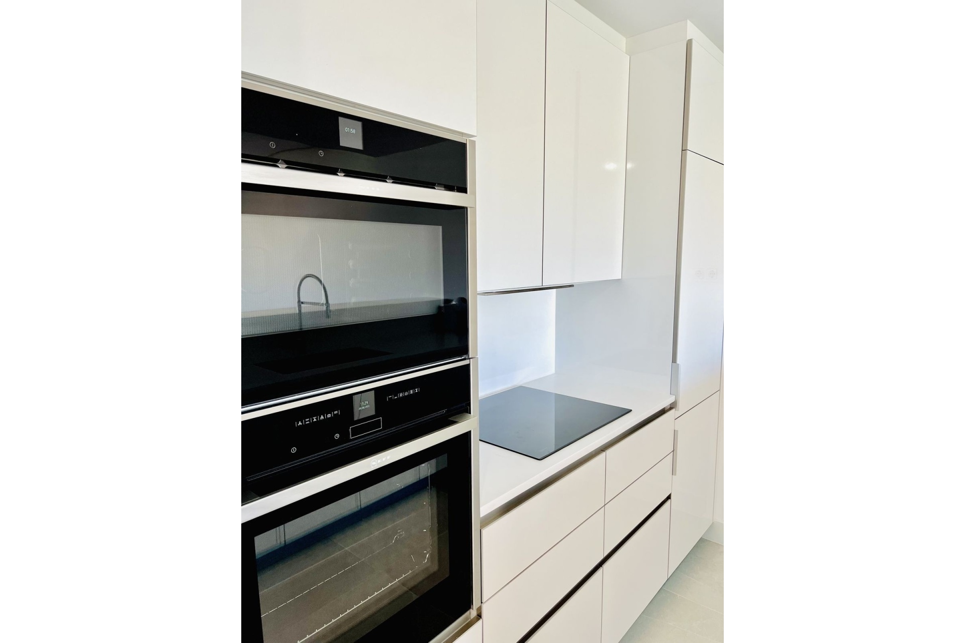Resale - apartment - Marbella - Cabopino