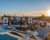 Resale - apartment - Marbella - Cabopino