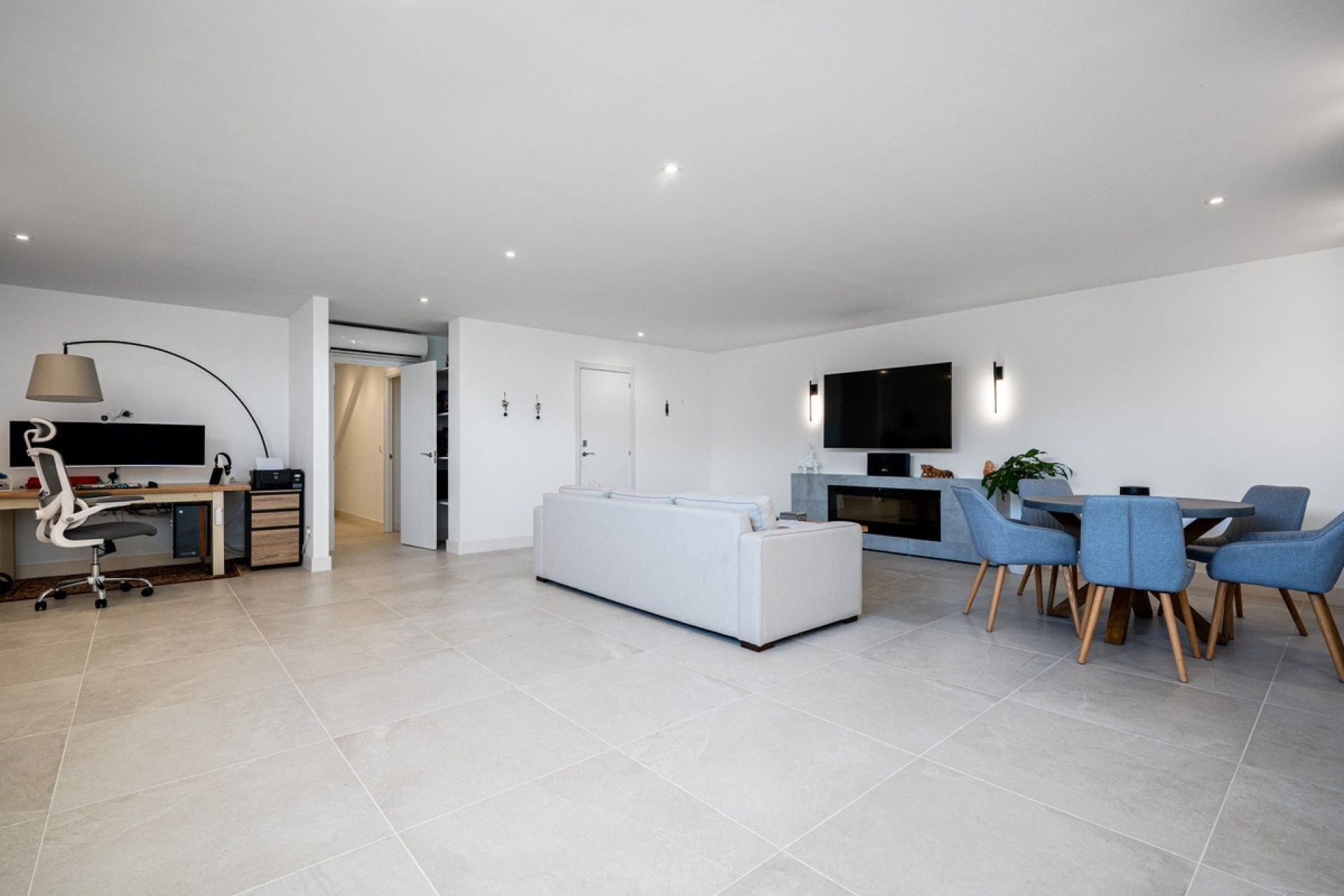 Resale - apartment - Marbella - Cabopino
