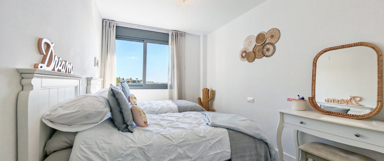 Resale - apartment - Marbella - Cabopino