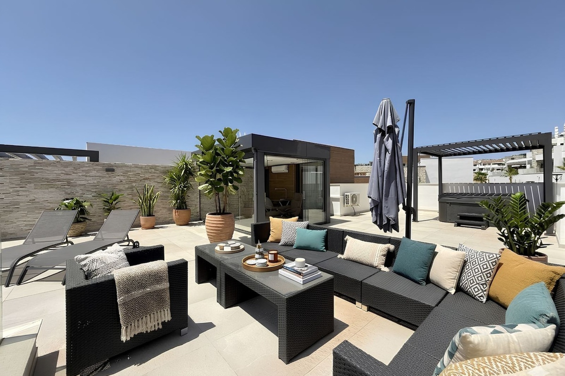 Resale - apartment - Marbella - Cabopino