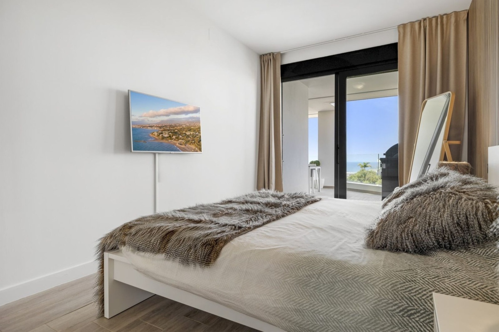Resale - apartment - Marbella - Cabopino