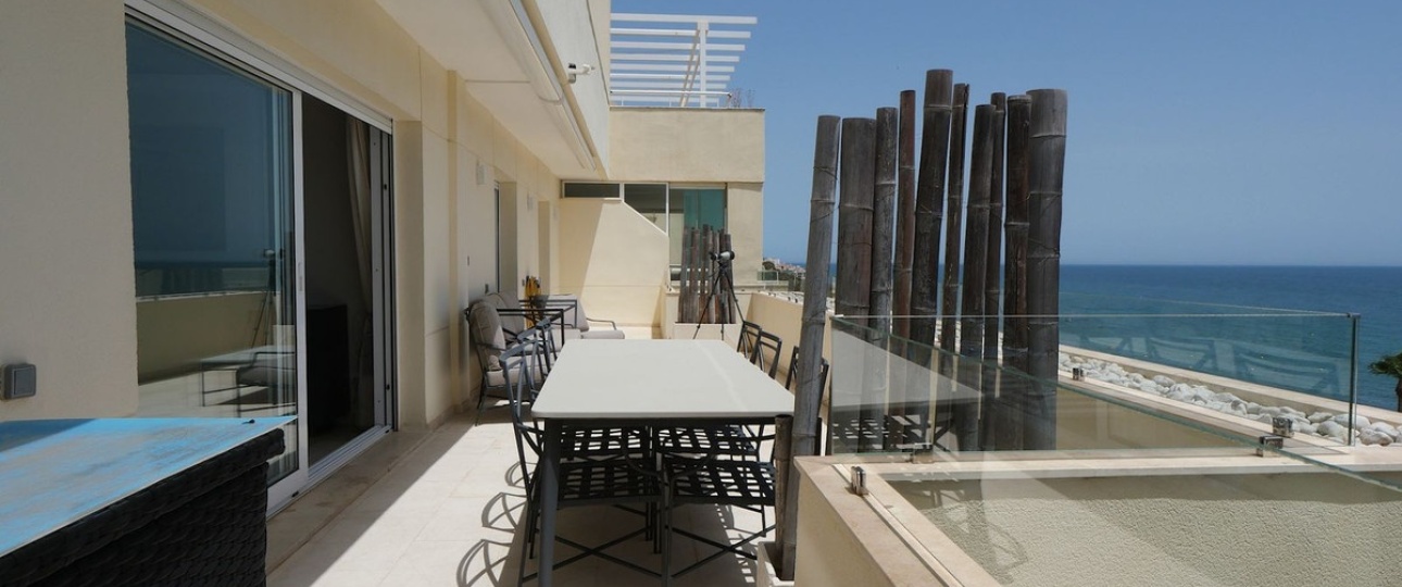 Resale - apartment - Marbella - Cabopino