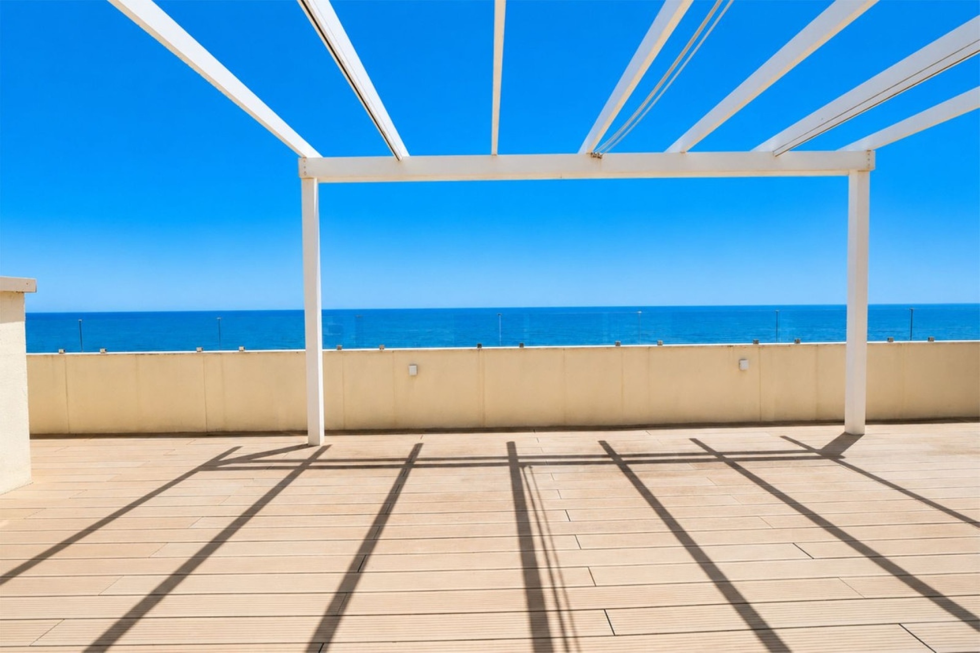Resale - apartment - Marbella - Cabopino