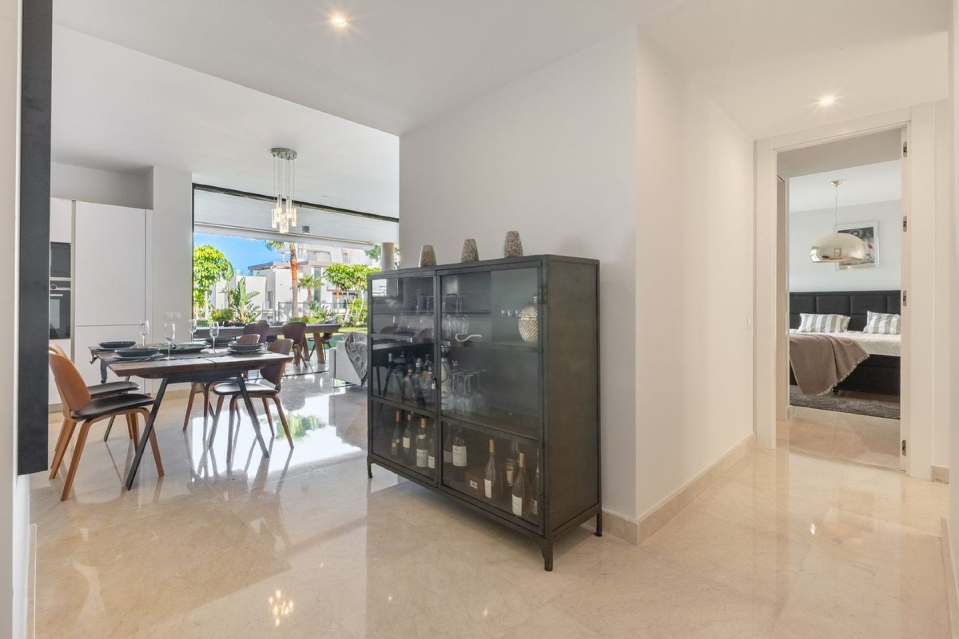 Resale - apartment - Marbella - Cabopino