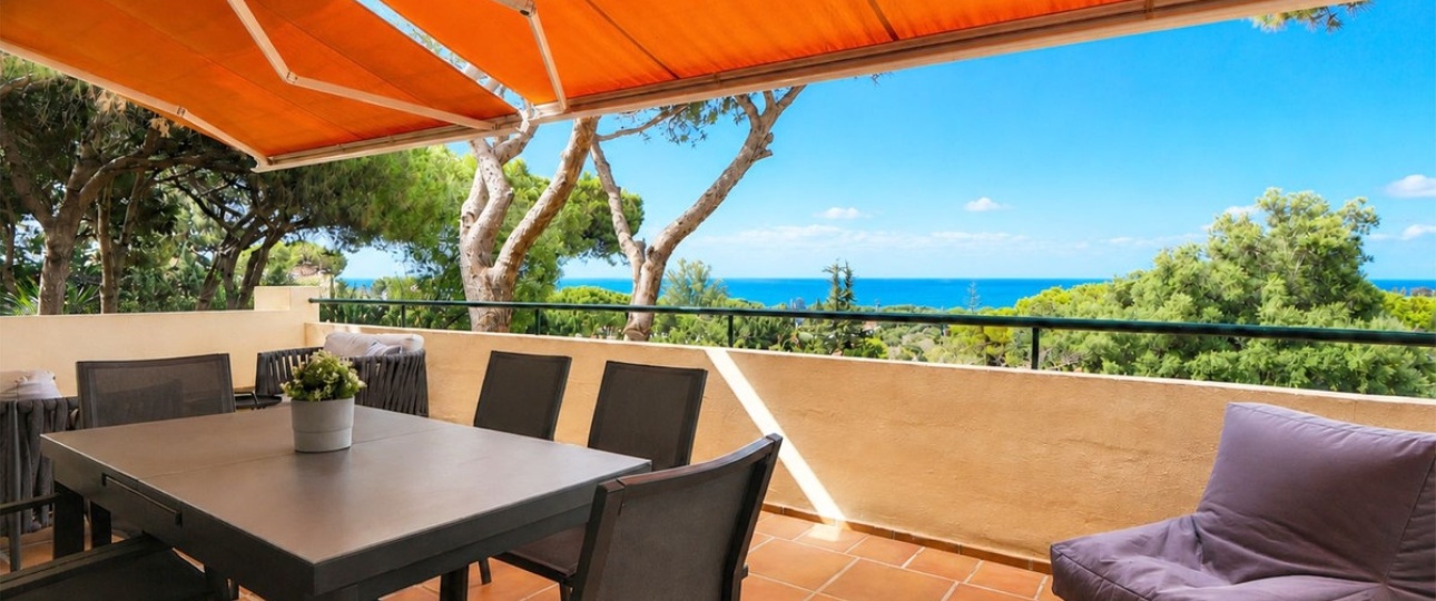 Resale - apartment - Marbella - Cabopino