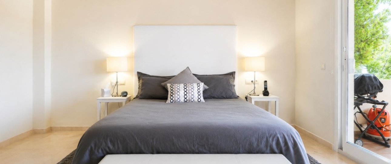 Resale - apartment - Marbella - Cabopino