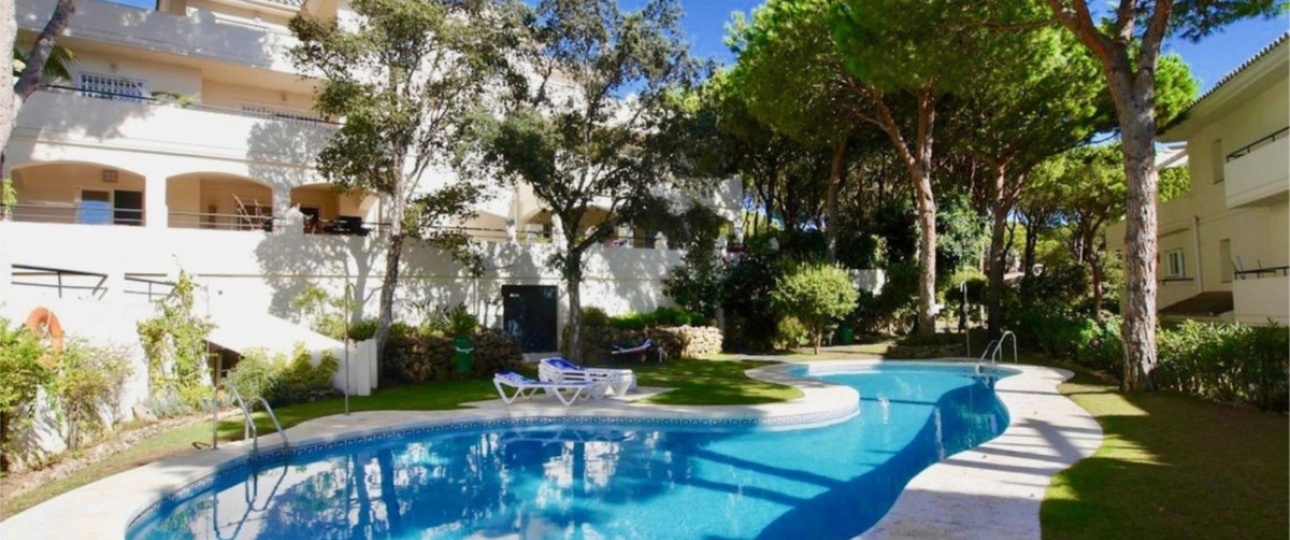 Resale - apartment - Marbella - Cabopino
