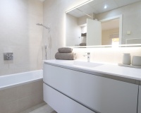 Resale - apartment - Marbella - Cabopino