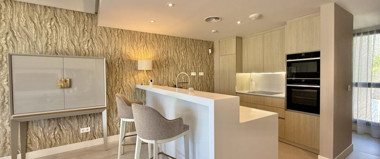 Resale - apartment - Marbella - Cabopino