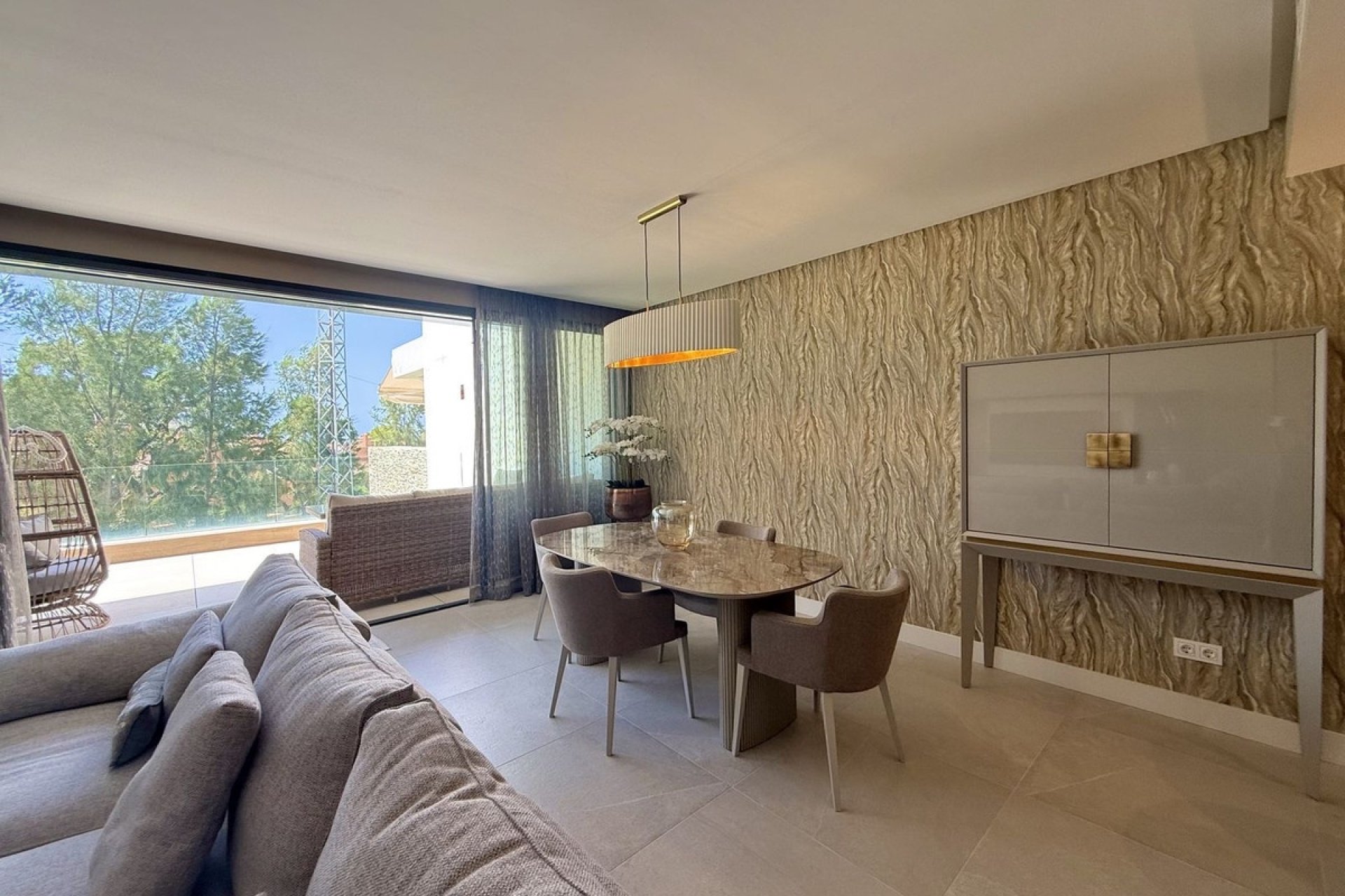 Resale - apartment - Marbella - Cabopino
