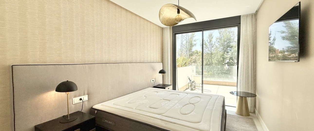 Resale - apartment - Marbella - Cabopino