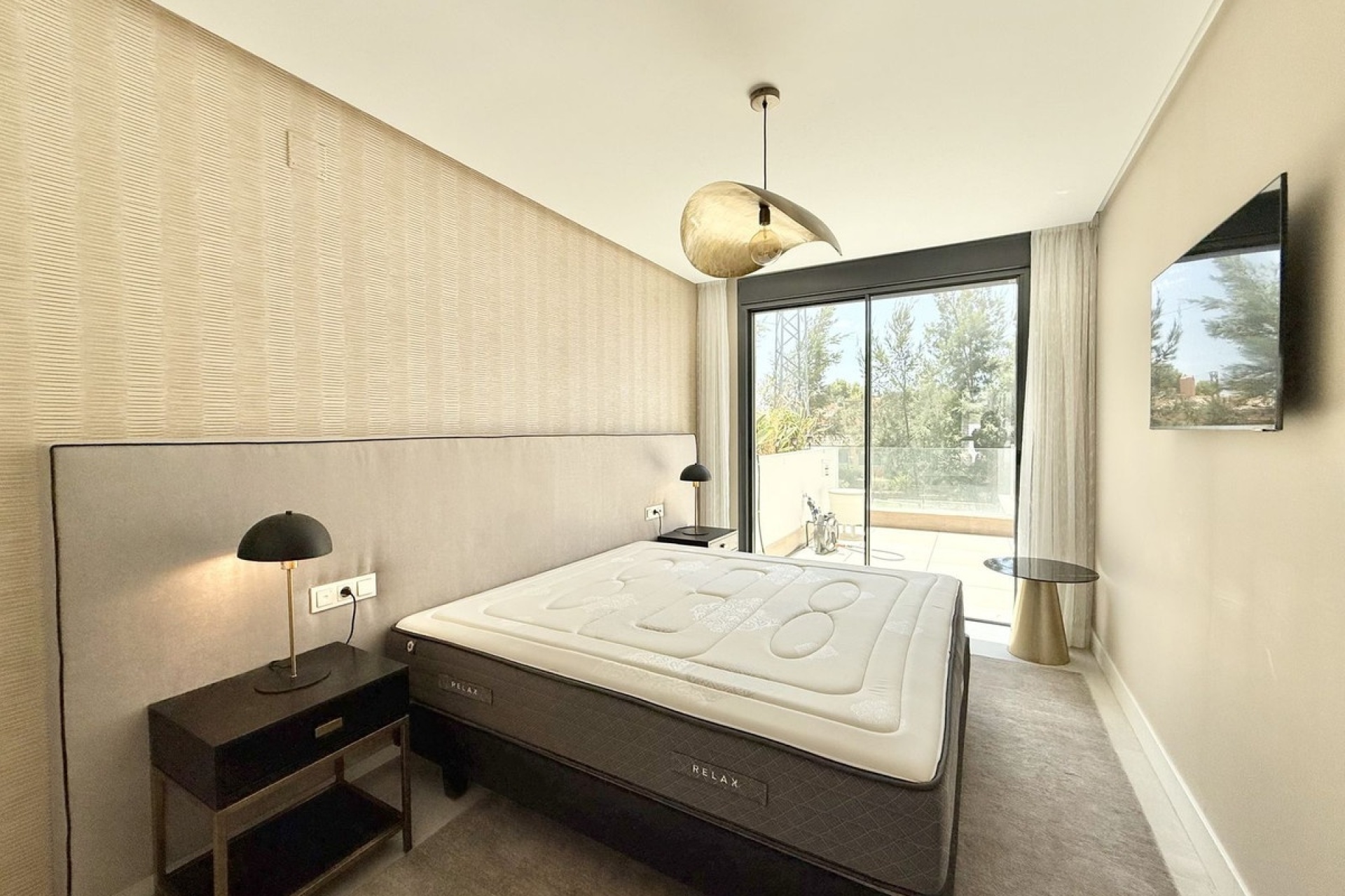 Resale - apartment - Marbella - Cabopino