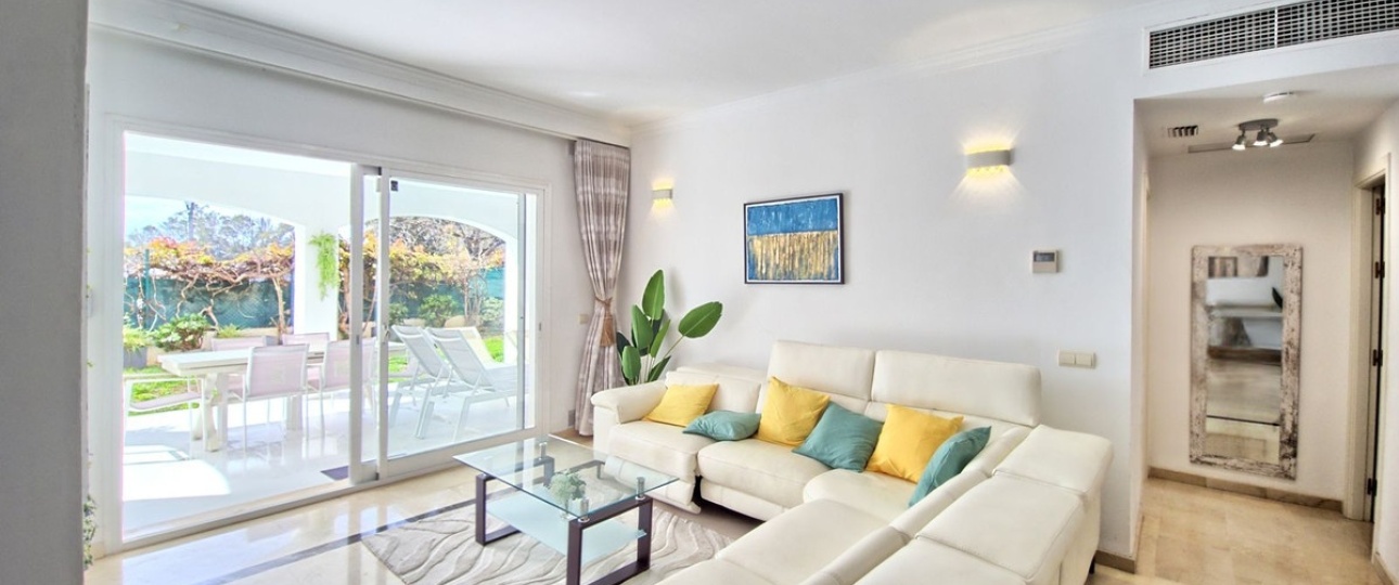 Resale - apartment - Marbella - Cabopino