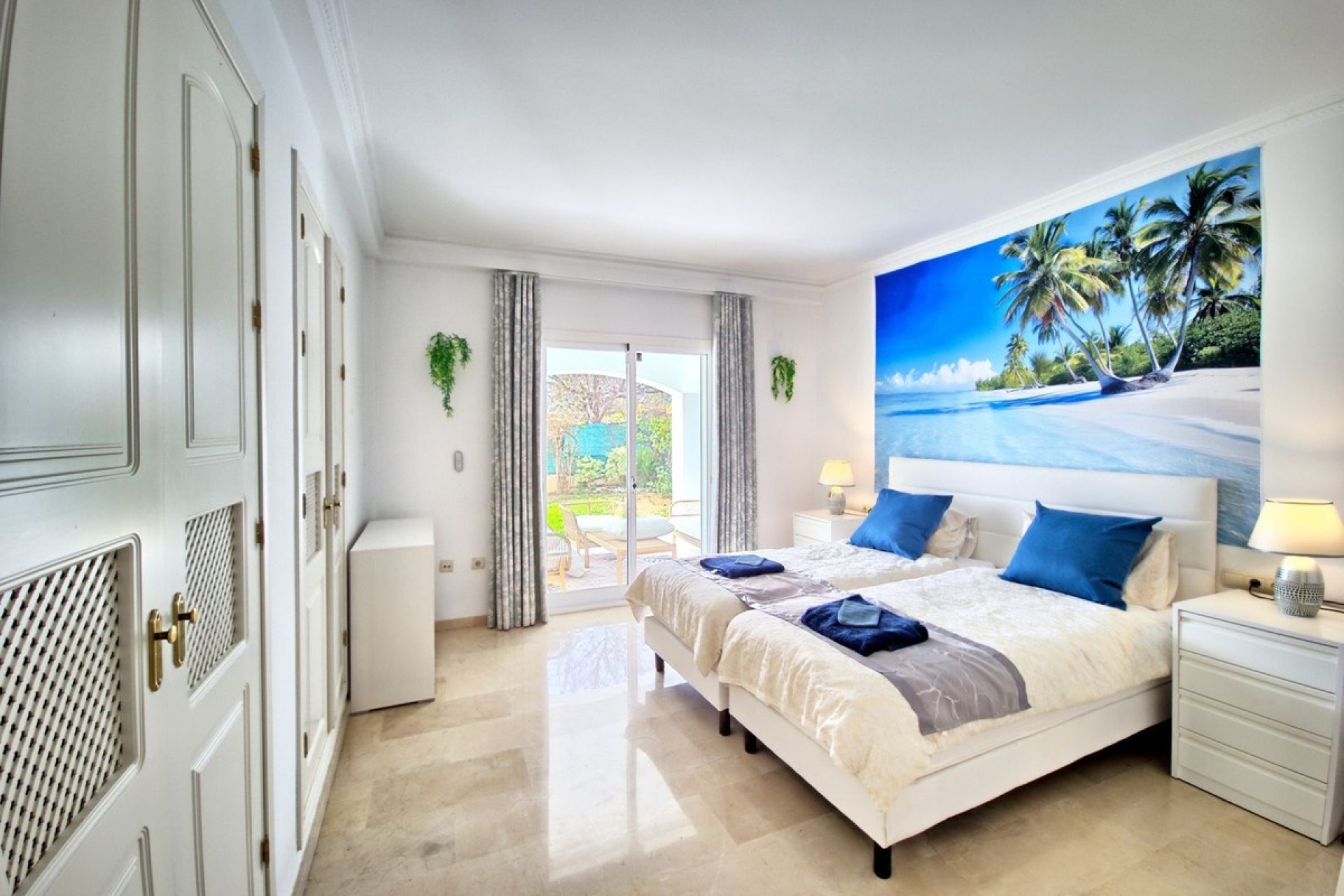 Resale - apartment - Marbella - Cabopino