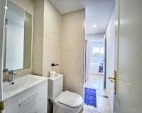 Resale - apartment - Marbella - Cabopino