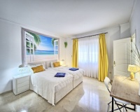 Resale - apartment - Marbella - Cabopino