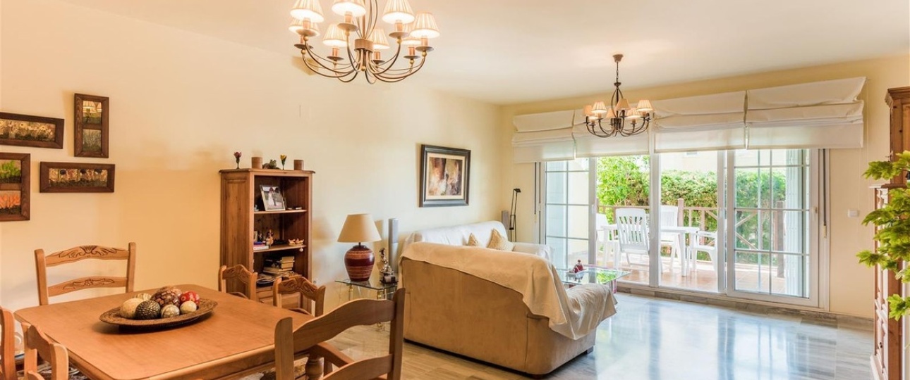 Resale - apartment - Marbella - Cabopino
