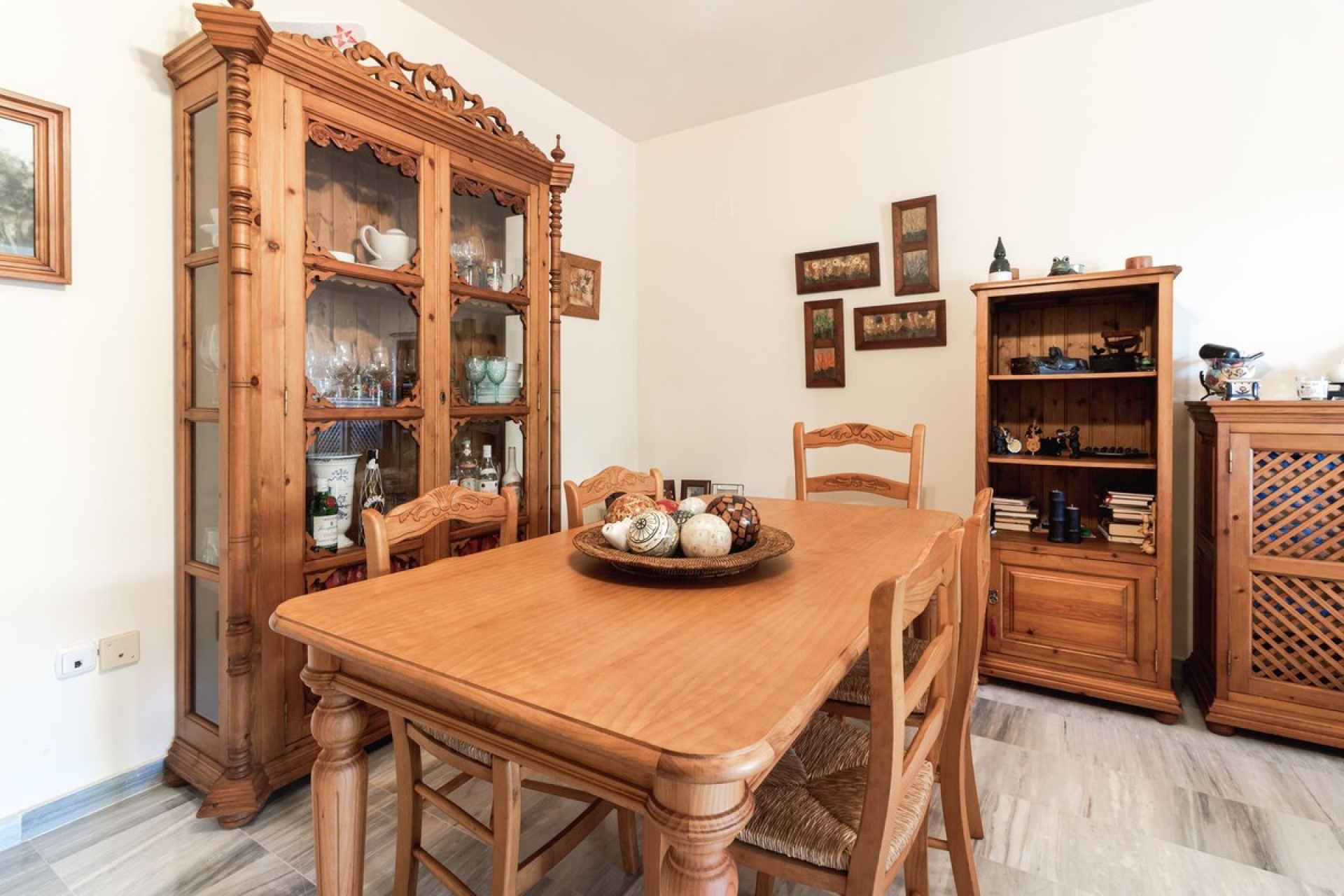 Resale - apartment - Marbella - Cabopino