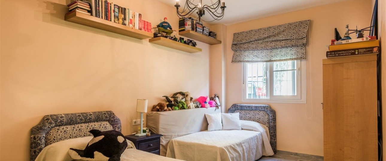 Resale - apartment - Marbella - Cabopino