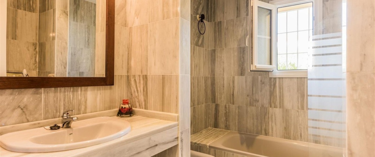 Resale - apartment - Marbella - Cabopino