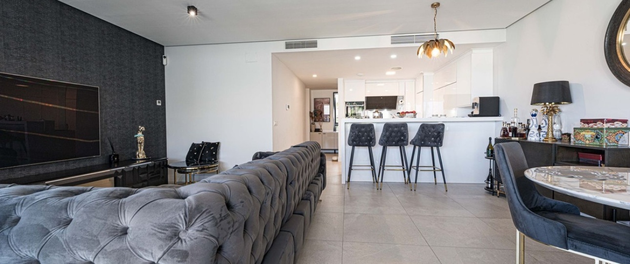 Resale - apartment - Marbella - Cabopino