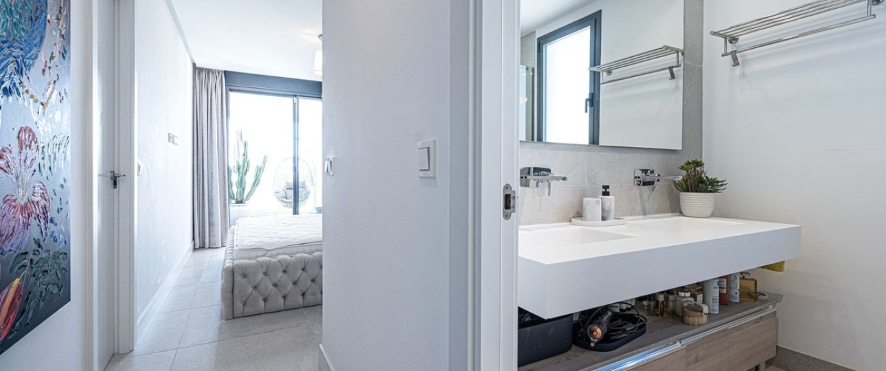Resale - apartment - Marbella - Cabopino