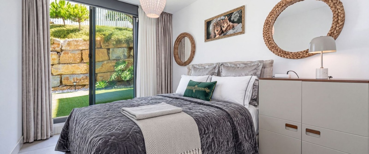 Resale - apartment - Marbella - Cabopino
