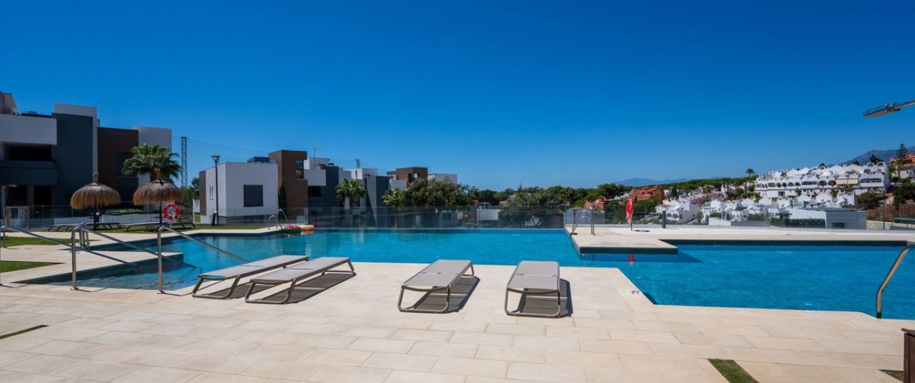 Resale - apartment - Marbella - Cabopino