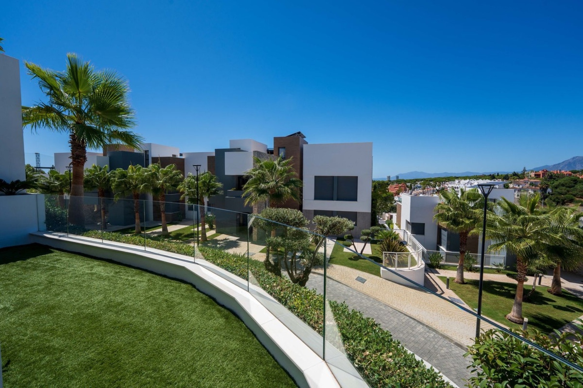 Resale - apartment - Marbella - Cabopino